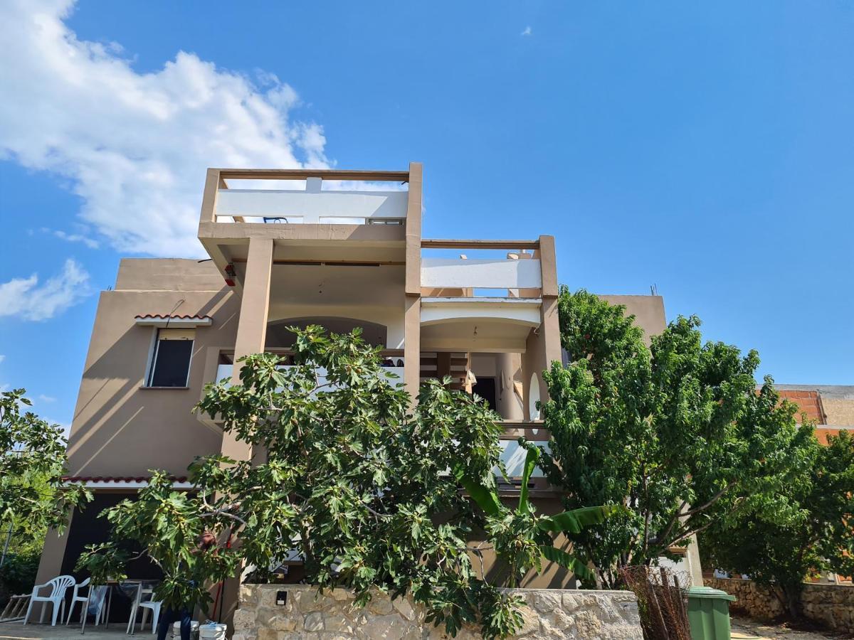 Apartmani Bellevue Vir Exterior photo