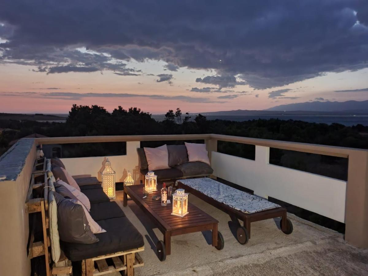 Apartmani Bellevue Vir Exterior photo